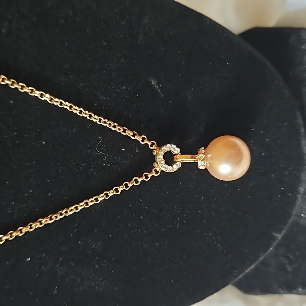 Necklace and earrings